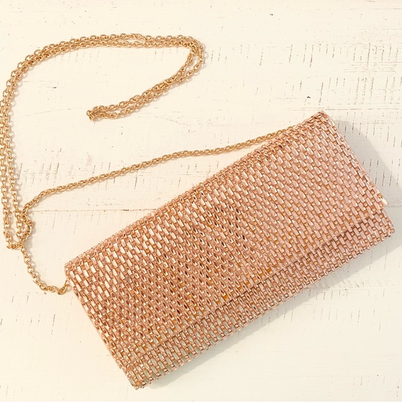 Aldo Clutch Purse w/ removable chain! - Picture 2 of 6